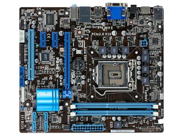 uATX主板电路板近距离视角