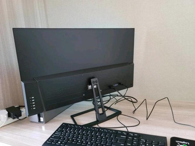 价格与性价比分析图表