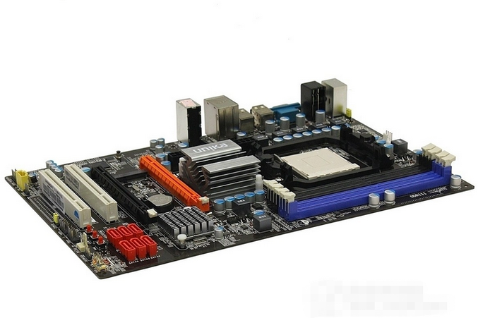 双敏UR890AT全固态特供版深度评测：AMD 870经典平台复古利器