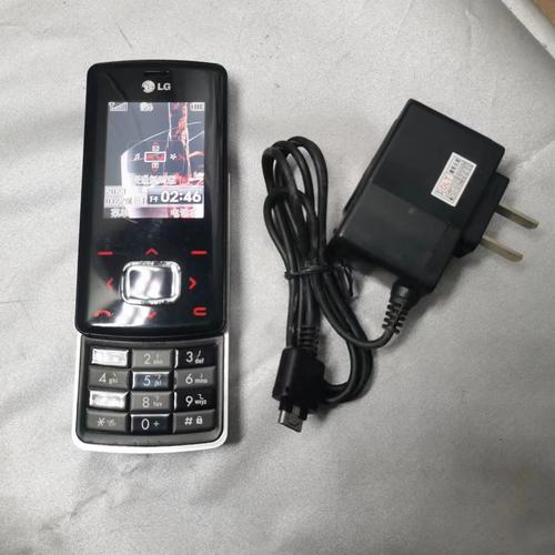 电脑硬件散热和功耗测量场景