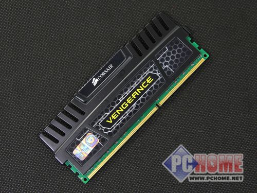 海盗船Vengeance 8GB DDR3 1600 vs 瑾宇DDR3L 1600 2GB 深度对比