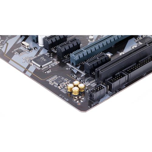 ATX 主板整体设计视图