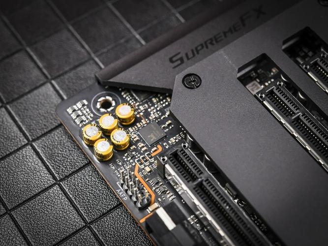 主板购买与安装场景