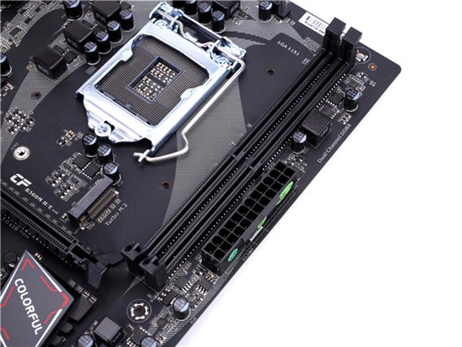 七彩虹 Battle Axe C.B360M-HD DELUXE V20 评测：入门级 B360 主板性价比之选