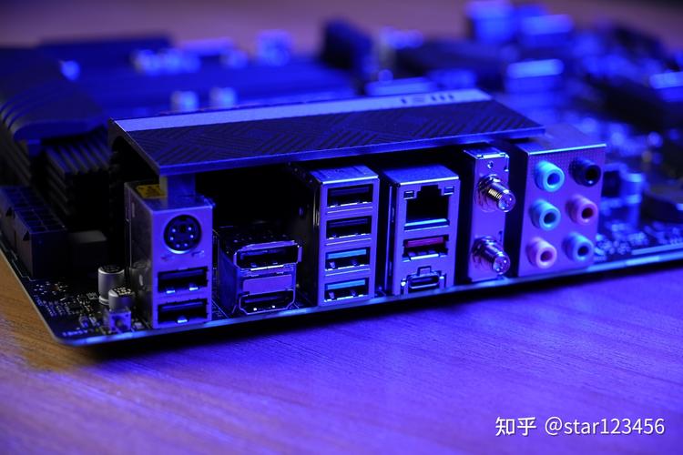 Motherboard VRM heatsinks and thermal design