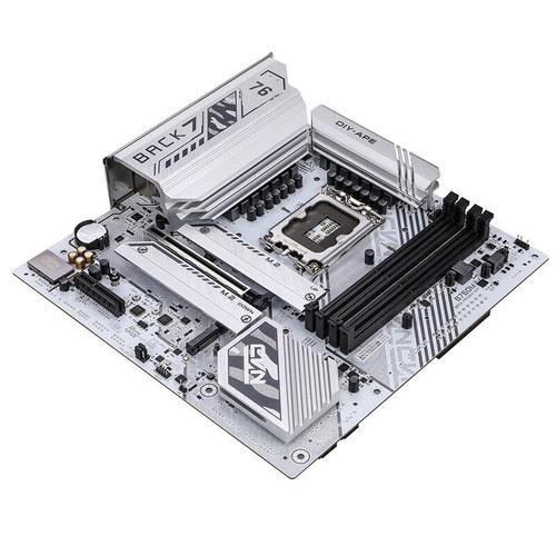 主板散热装甲与 VRM 细节