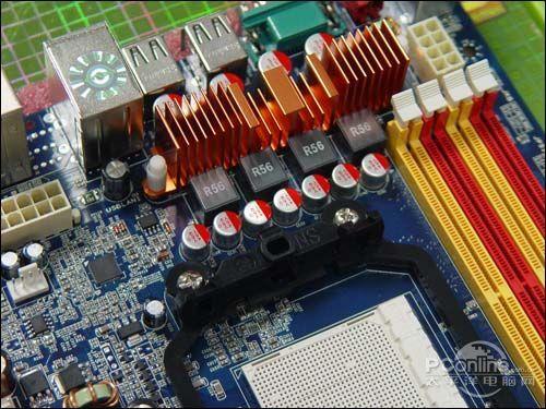 CPU 与主板协同工作表现