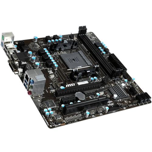 预算 PC 组装主板场景