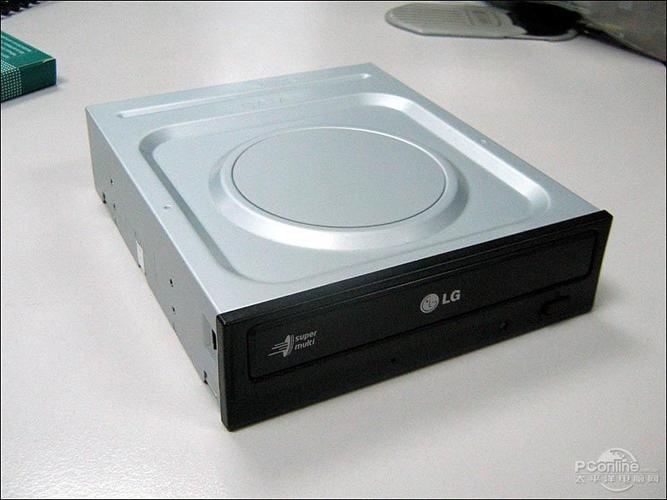 功耗测试仪显示光驱在运行时的电能消耗