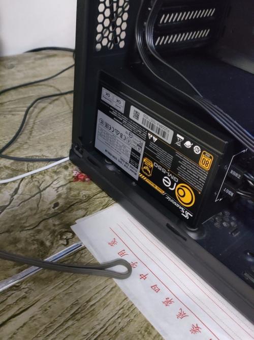 电脑电源接口和线材规格