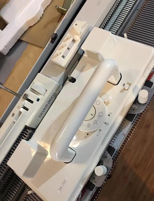 电脑电源内部散热特写