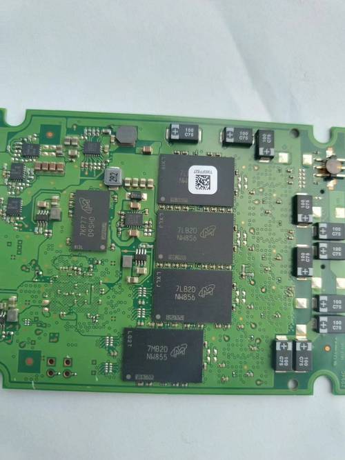 服务器机房和数据传输