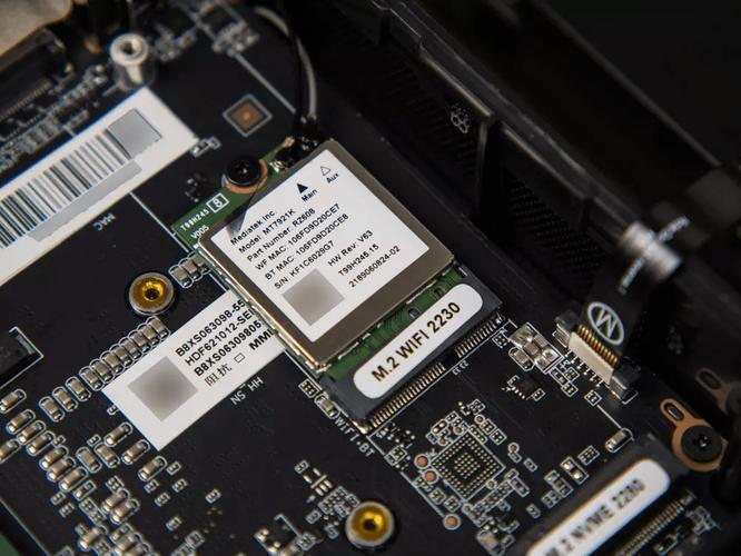 芯片和电路板微距视图