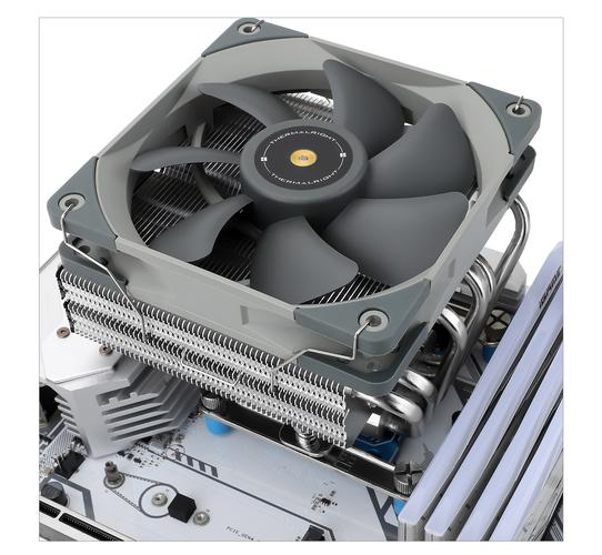 电源性能测试与基准表现