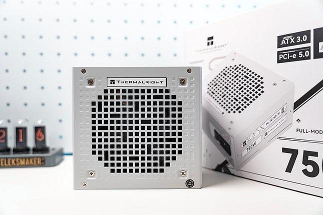 电脑电源单元硬件特写