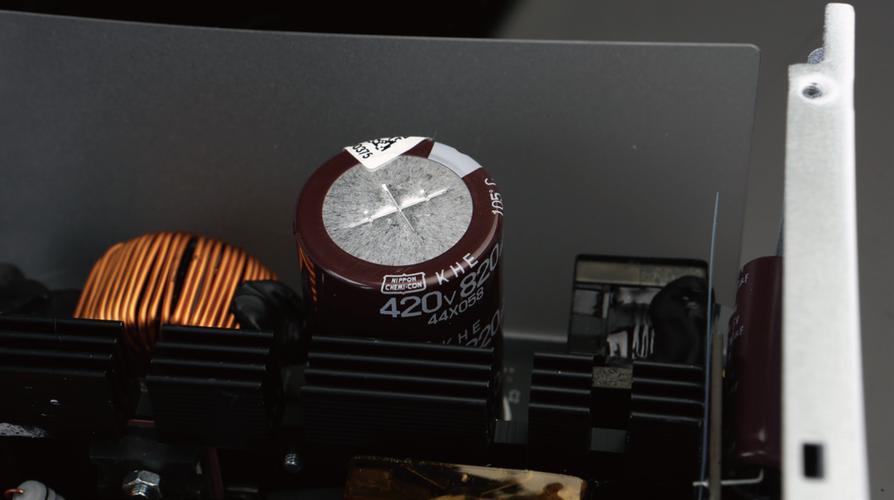 模组化电源线材连接细节