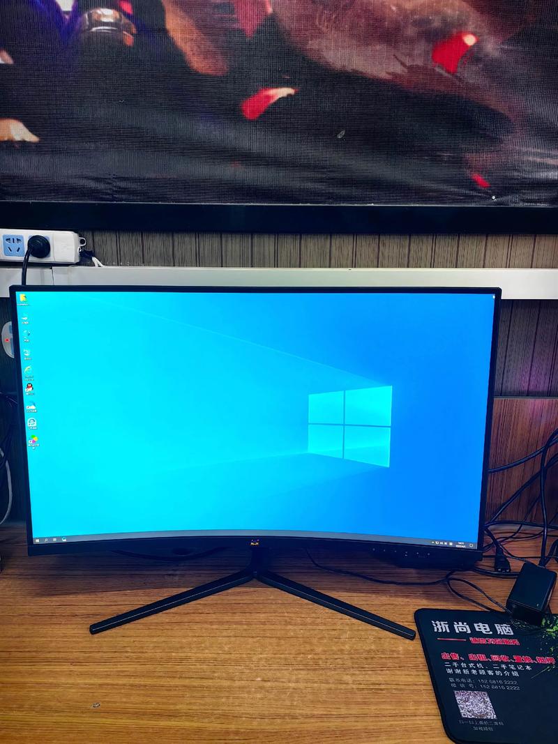 用户选购显示器场景