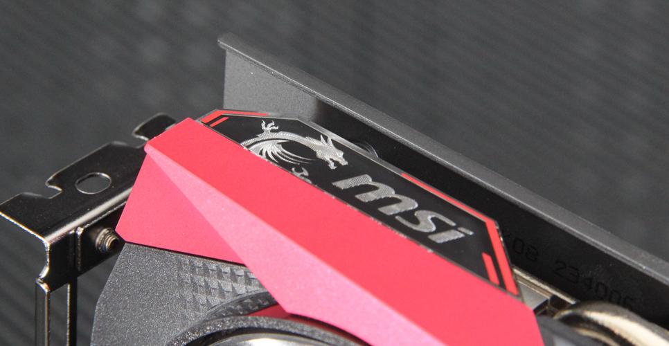 价格标签与硬件产品