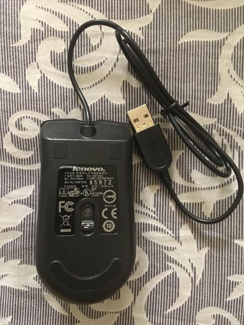 鼠标对称设计细节