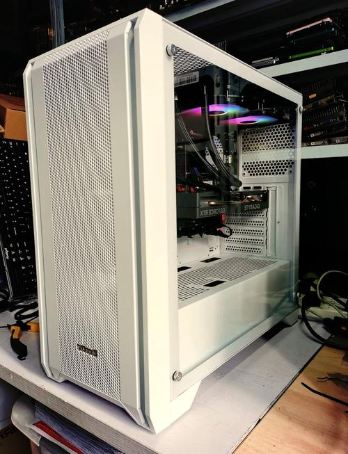 电脑电源安装效果