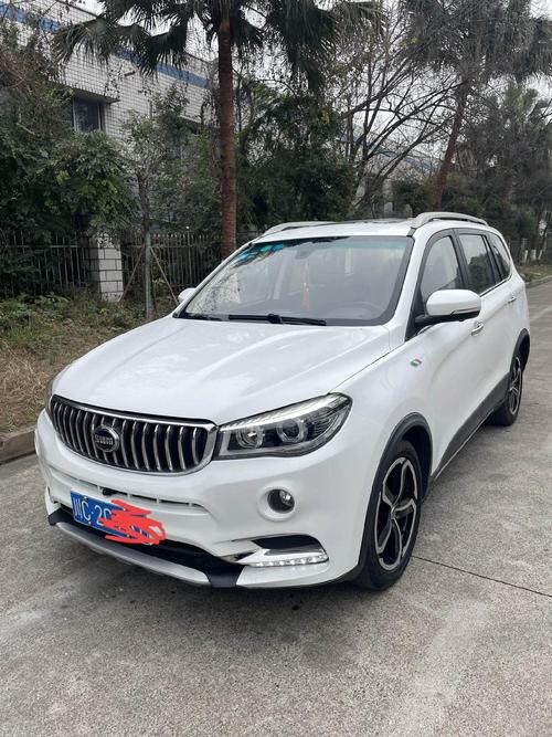 长城X7 750W白色金牌全模组电源深度评测：纯白美学与稳定供电的完美平衡