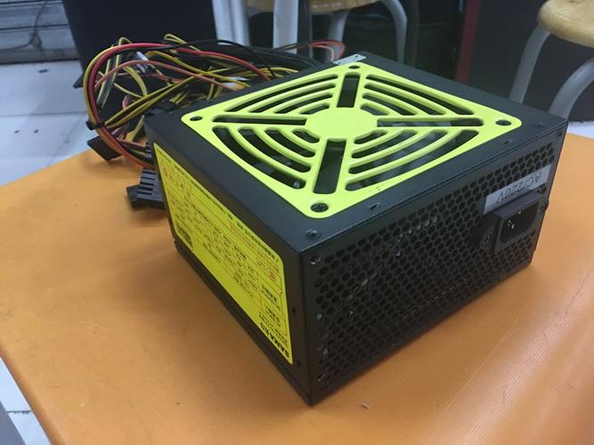 电源连接与性能表现