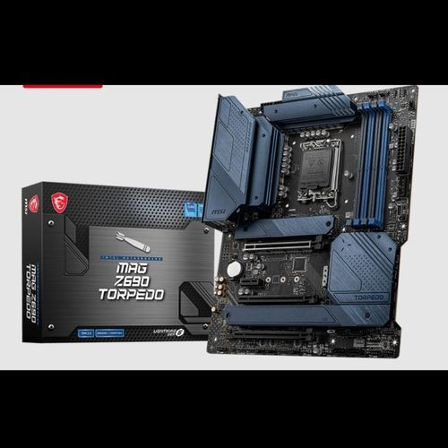 主板芯片组与内存插槽细节