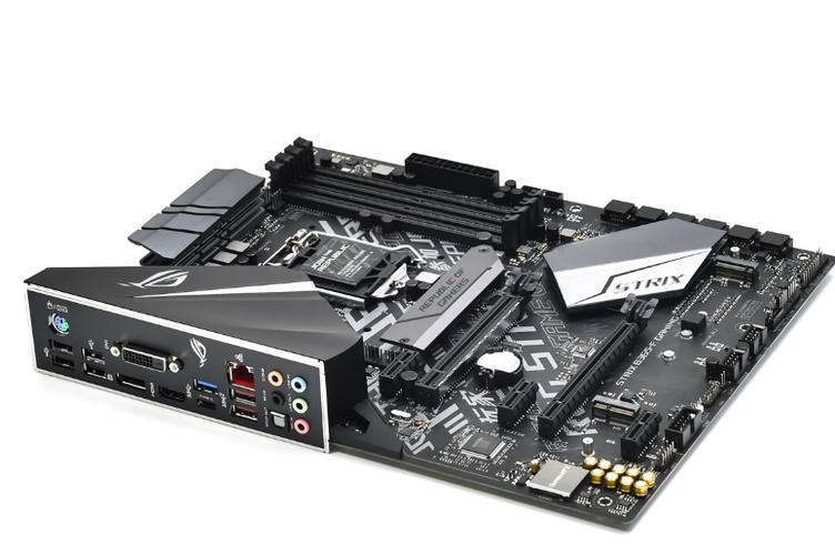 华硕ROG STRIX B365-F GAMING vs 华硕970 PRO GAMING/AURA 深度对比