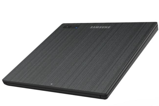 三星SE-218GN外置DVD刻录机评测：USB 2.0便携刻录，经典光驱的现代应用