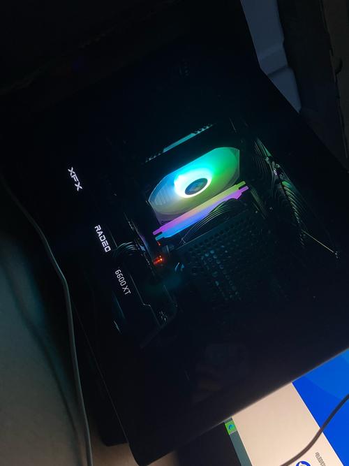 雷克沙Hades RGB vs 玖合忆界 16GB DDR4 3200 内存深度对比