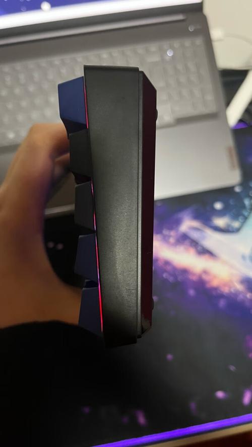 办公环境键盘散热