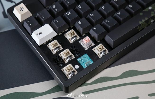 RGB背光机械键盘