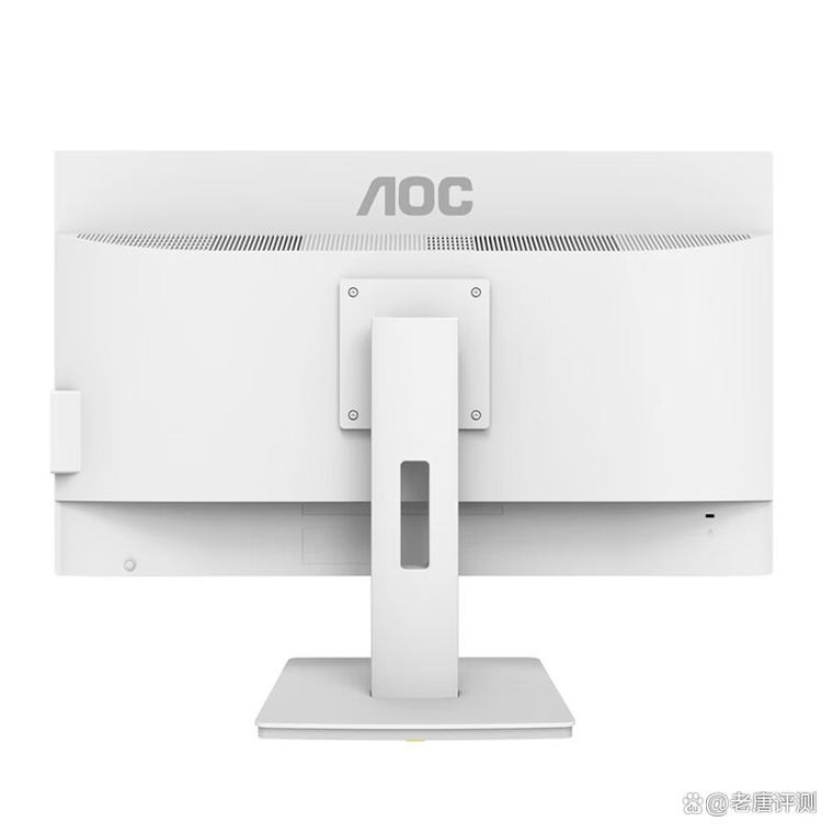 鼠标充电场景,Type-C线连接电源