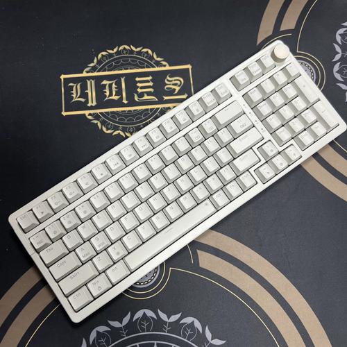 鼠标核心规格展示