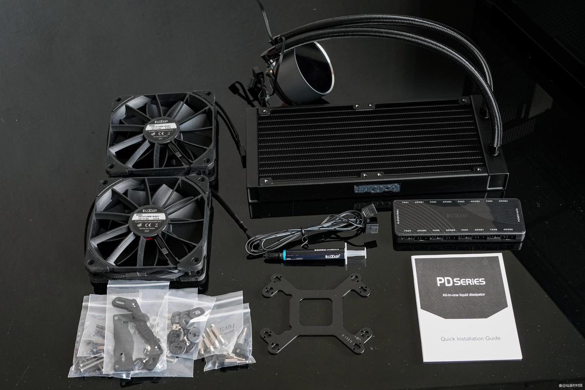 超频三PD240一体式水冷散热器深度评测：高效散热与静音表现的完美平衡