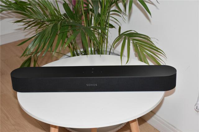 SONOS Beam 电视音箱深度评测：紧凑设计中的智能音效体验