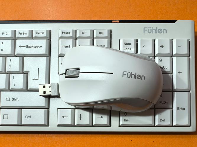 富勒MK850无线键鼠套装评测：79元办公利器，续航长达24个月