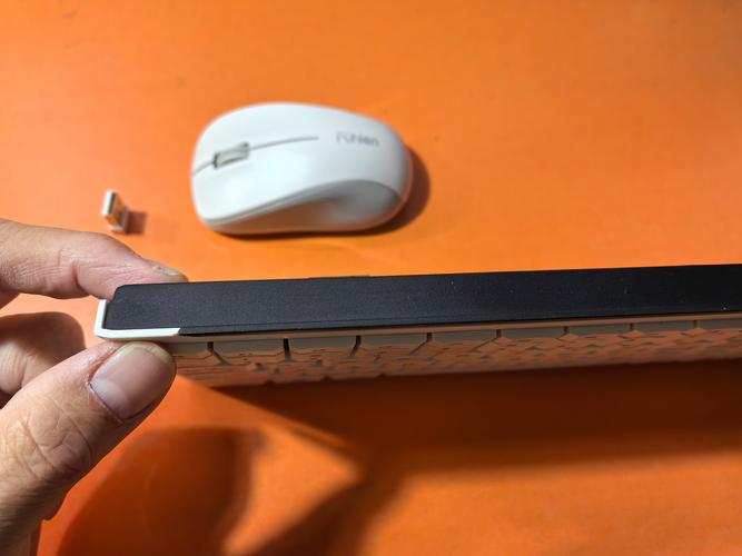 富勒MK850电池仓