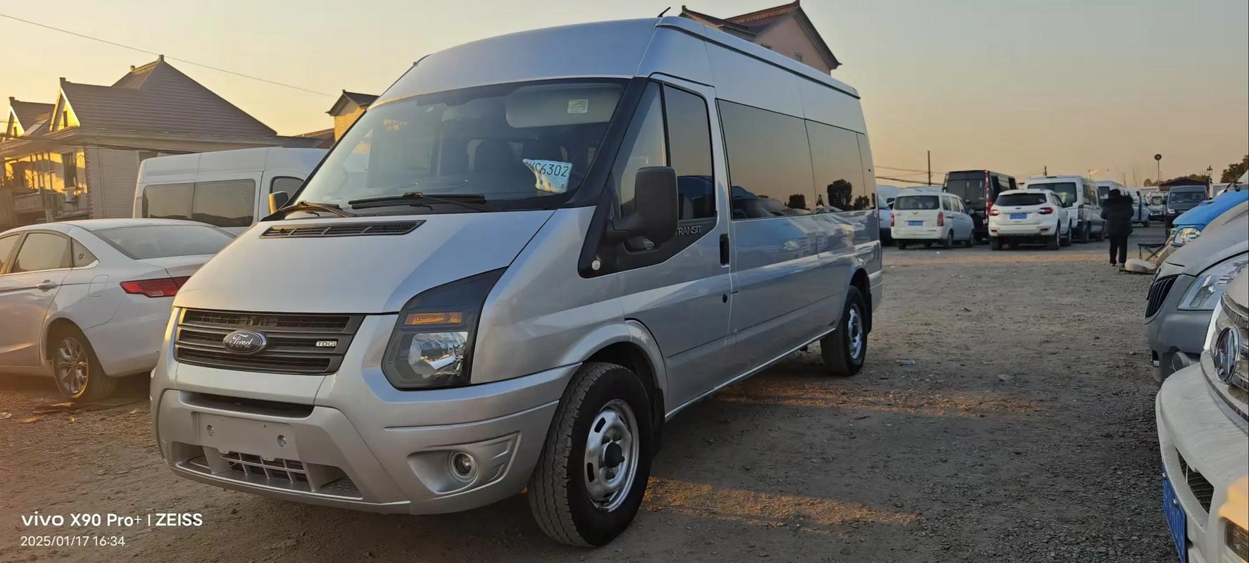 电脑电源接口与线材规格展示