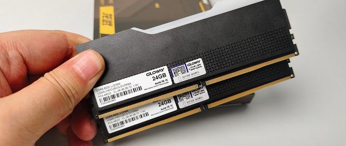PC build with DDR5 RGB memory installation