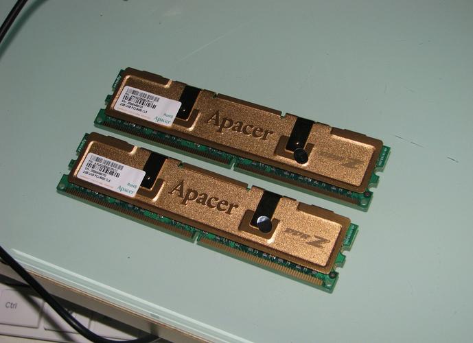 宇瞻4GB DDR2 800单条内存评测：经典台式机升级之选