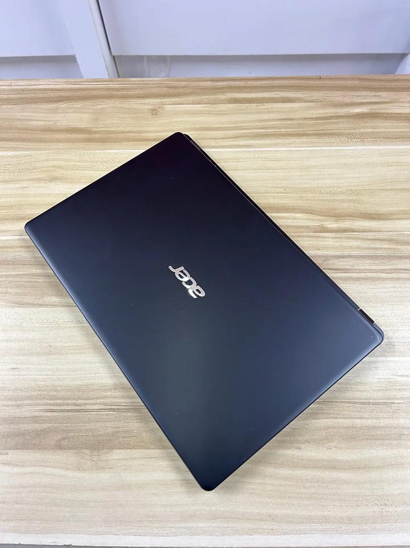 显示器面板细节