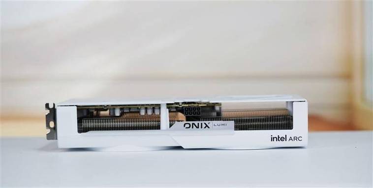 Intel Arc B580核心芯片