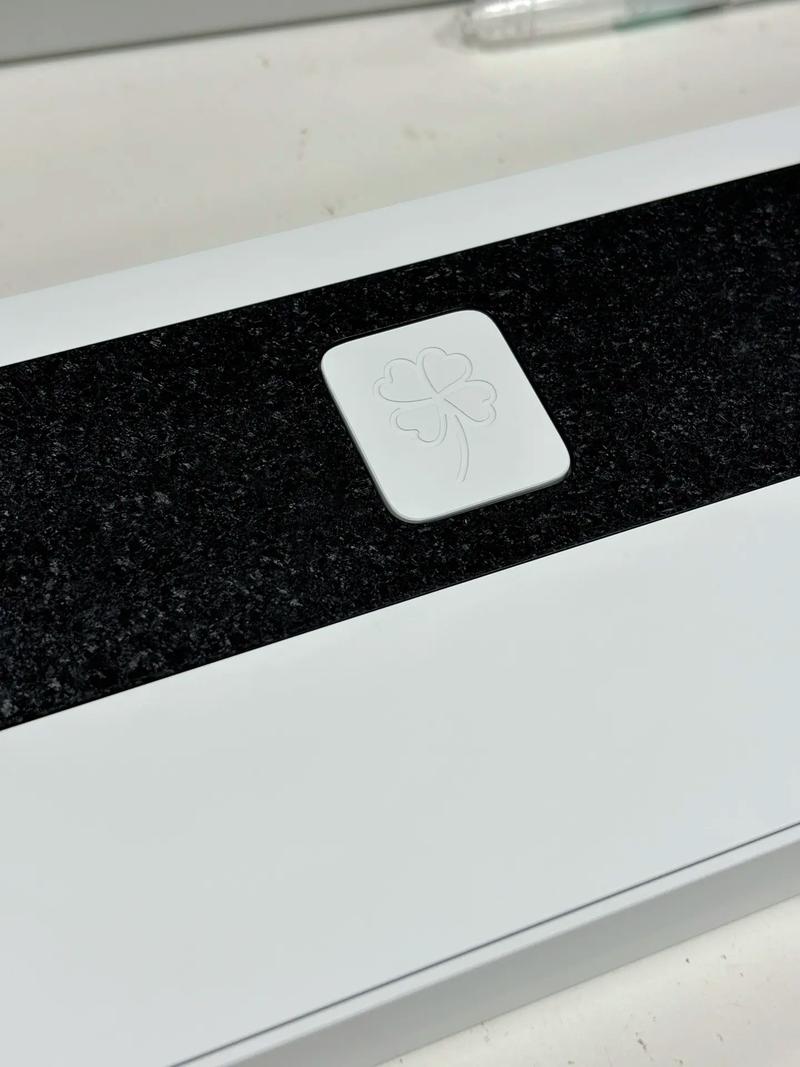 凯华紫渊轴和热插拔底座