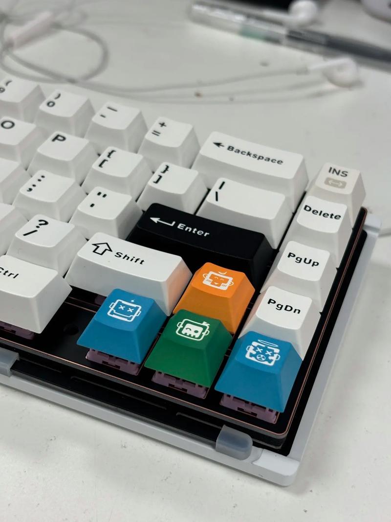 维咖Lucky65 V2键盘RGB灯效