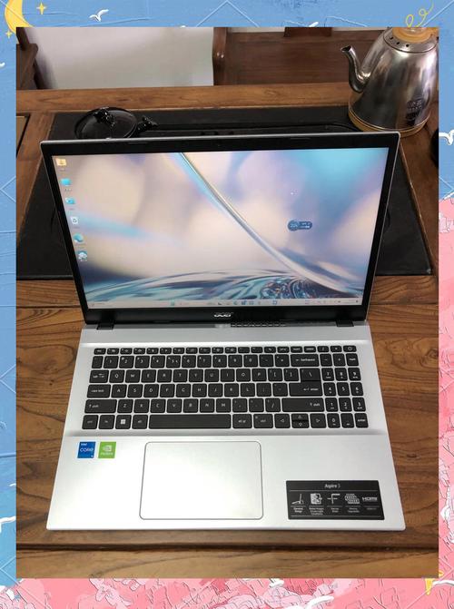 多条笔记本内存规格展示