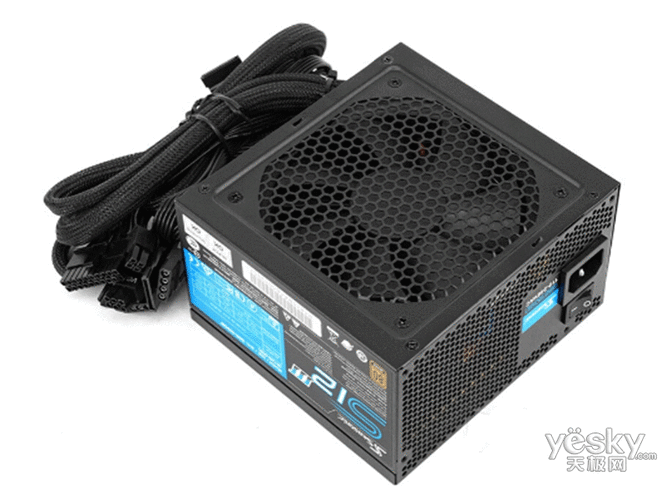 海韵S12III 650 vs 技嘉GP-UD750GM 深度对比