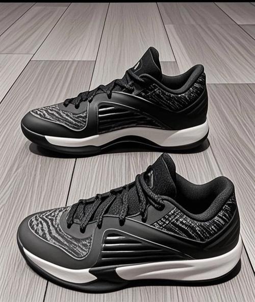 硬盘背部接口与标签