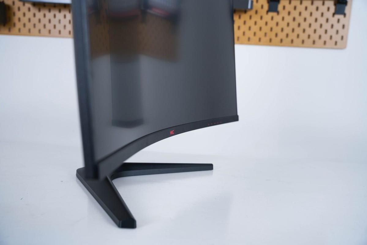 HKC VG32C2Q游戏画面实拍