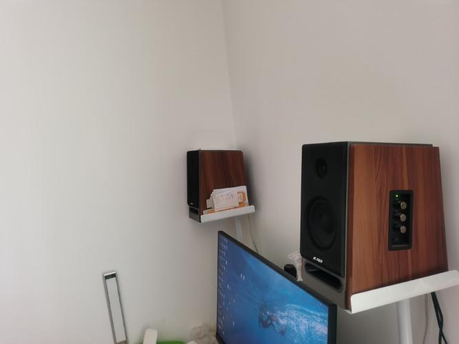 奋达R24BT桌面搭配场景